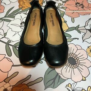 Josef Seibel Black Fenja Ballerina Leather Flats